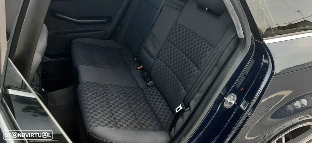 Audi A6 Avant 1.9 TDI - 9