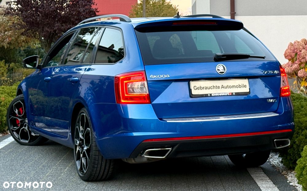 Skoda Octavia 2.0 TDI RS - 39