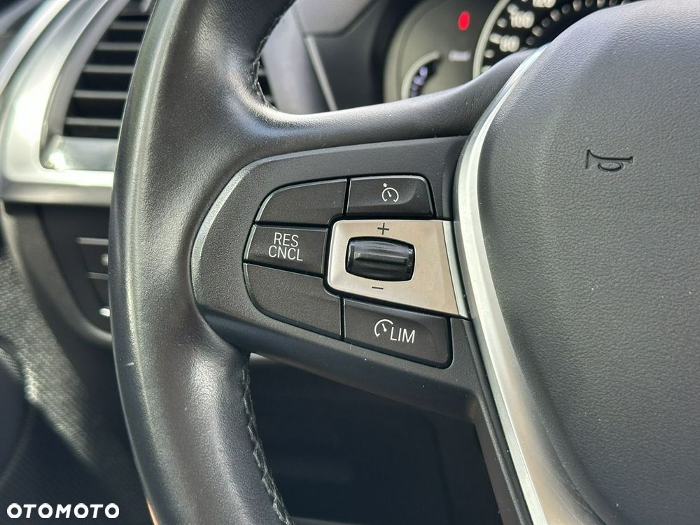 BMW X3 xDrive20d xLine - 31