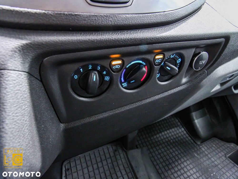 Ford TRANSIT BRYGADÓWKA 7 OSÓB - 18