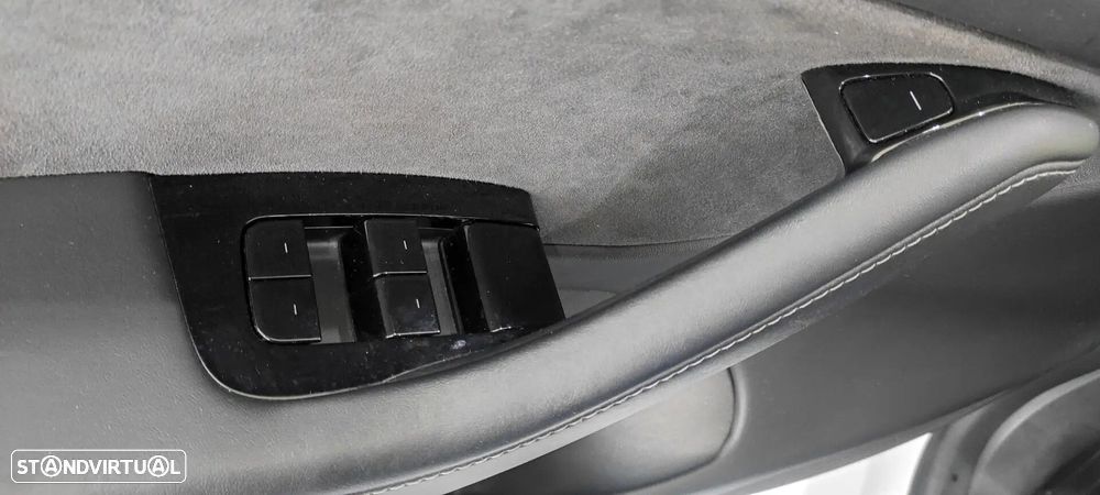 Tesla Model 3 Long Range AWD Dual Motor - 41