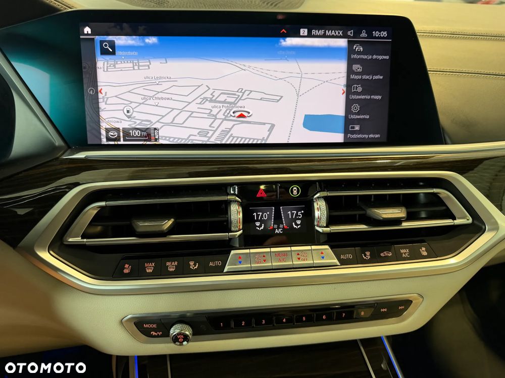 BMW X7 - 40
