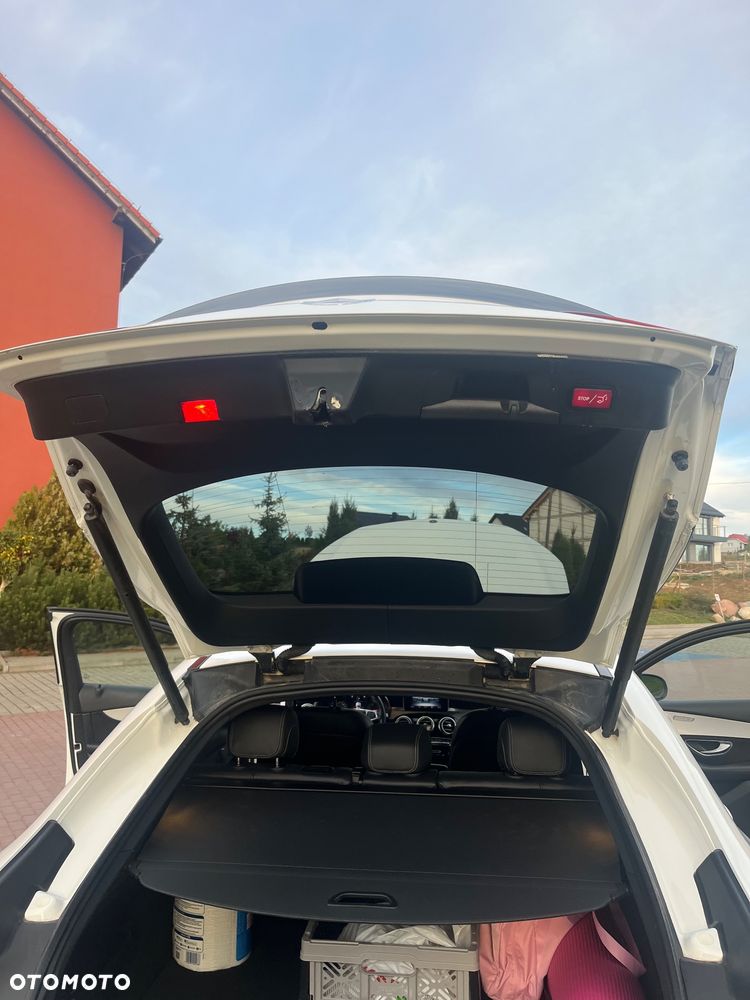 Mercedes-Benz GLC - 9