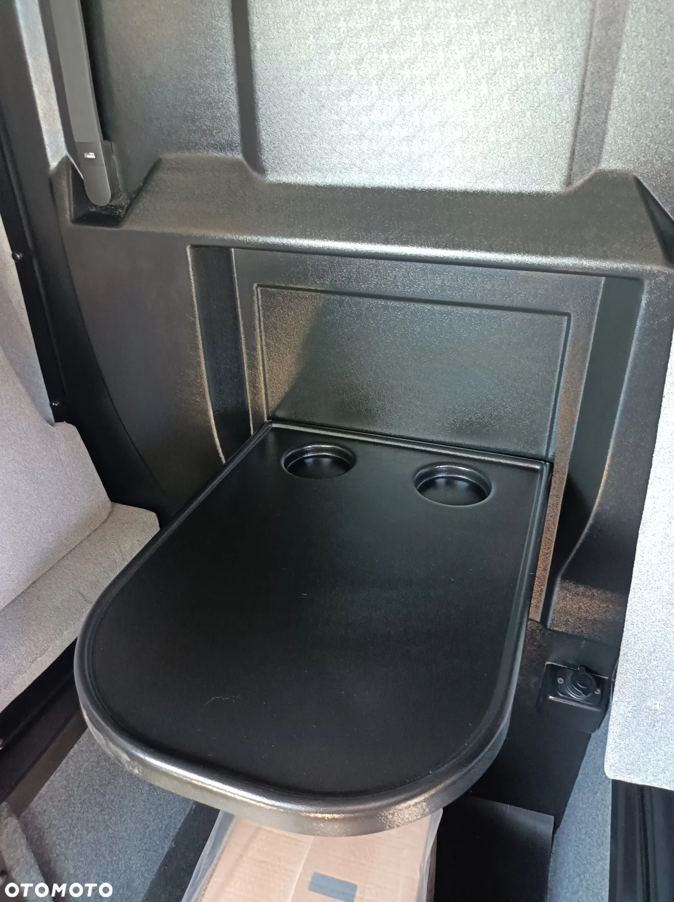 Iveco Daily 70C18HA8/P - 25