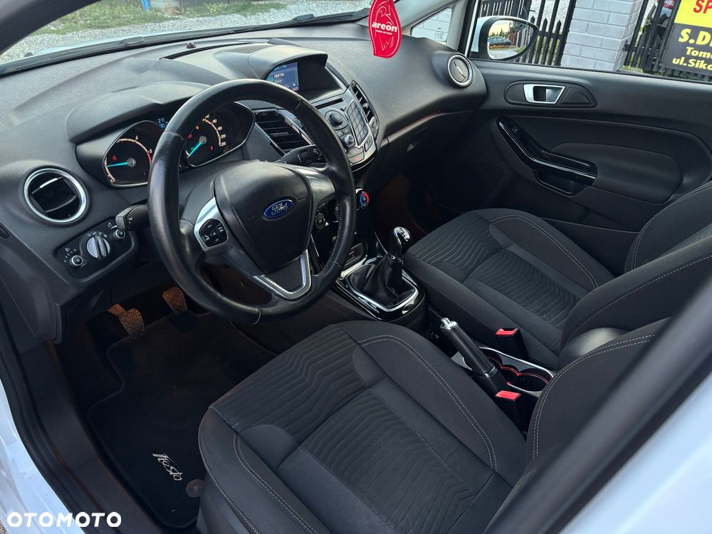 Ford Fiesta - 7