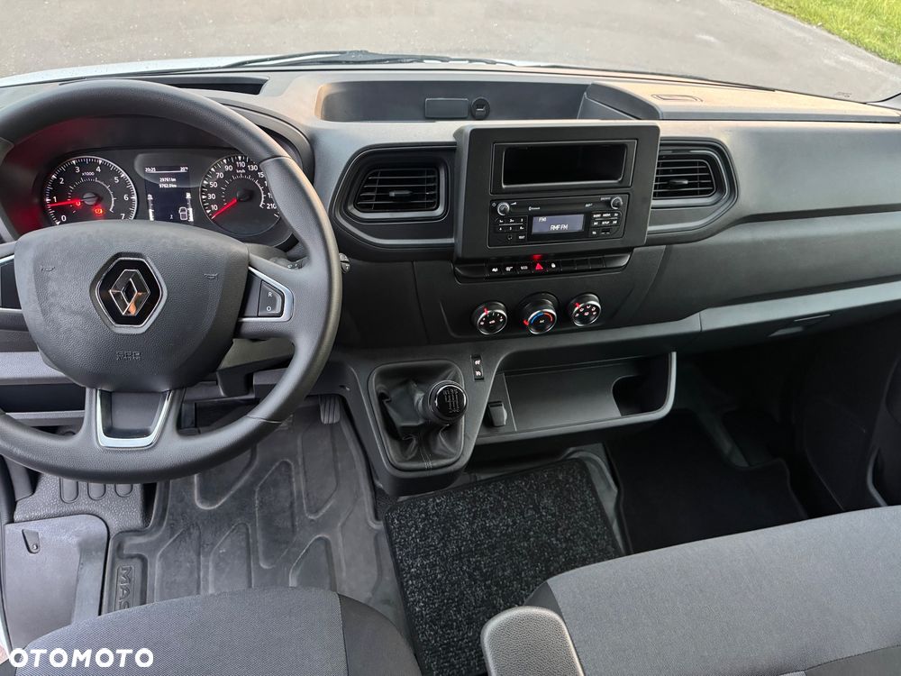 Renault Master - 24