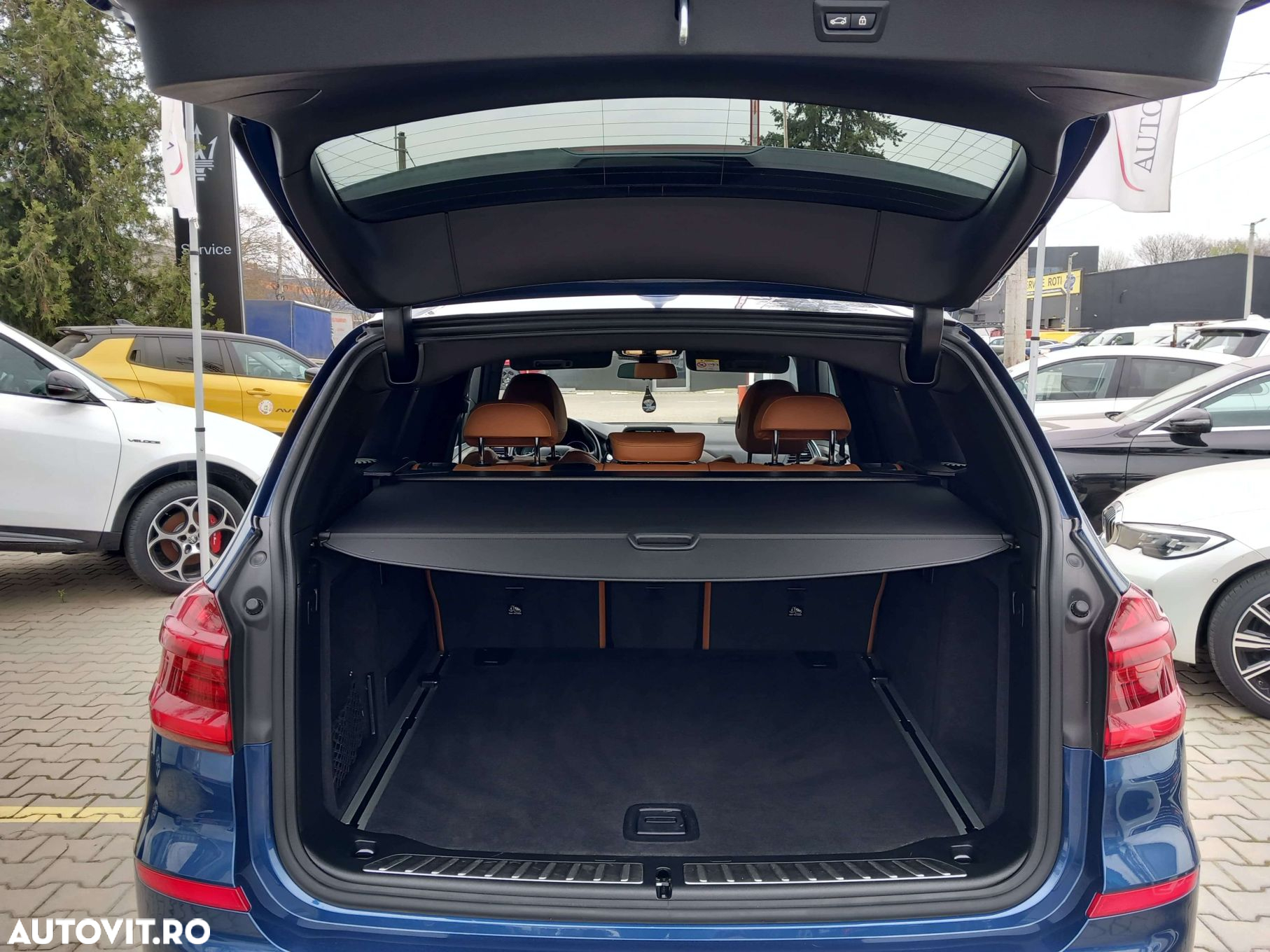 BMW X3 xDrive20d AT Luxury Line - 14