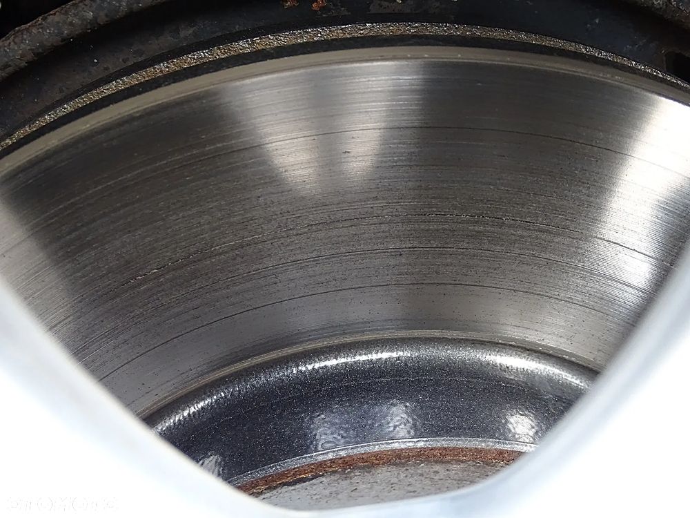 Opel Astra 1.4 Turbo Cosmo - 29