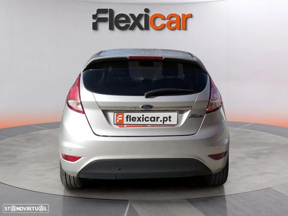 Ford Fiesta 1.5 TDCi Titanium - 6