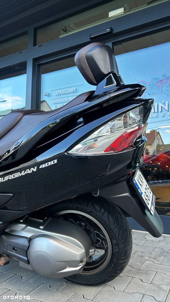 Suzuki Burgman - 16
