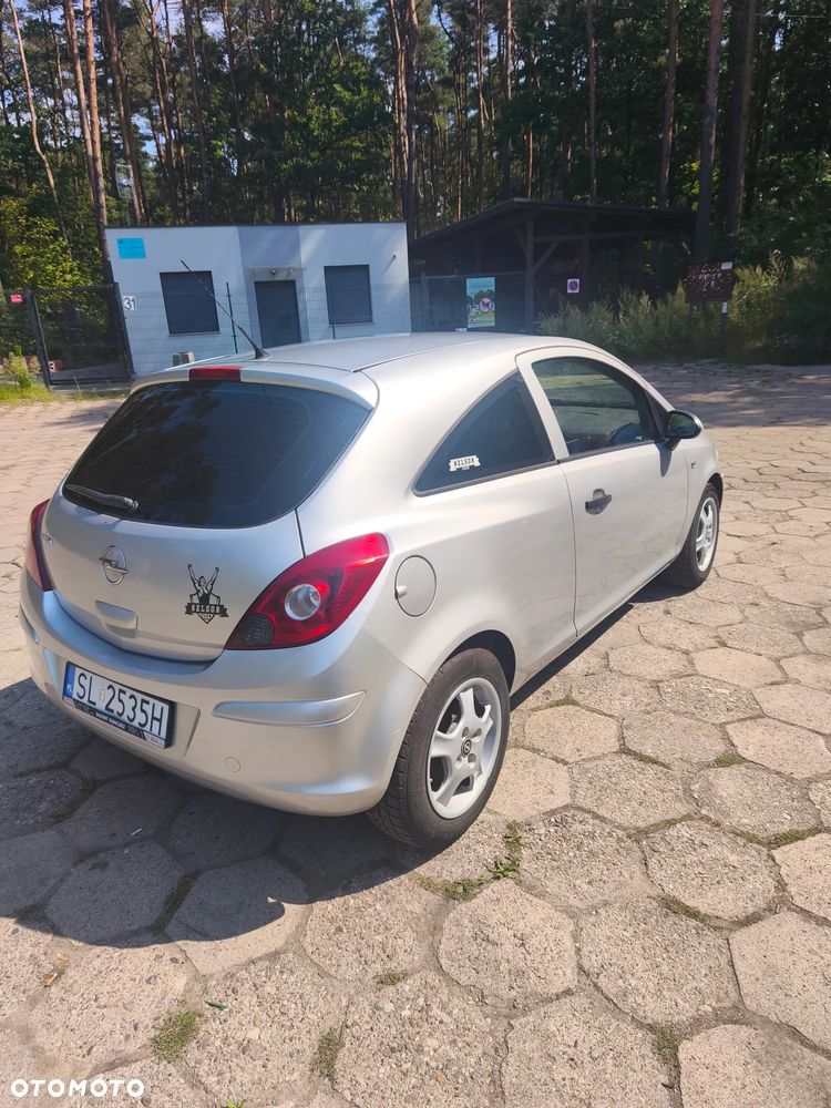 Opel Corsa 1.2 16V Enjoy - 5