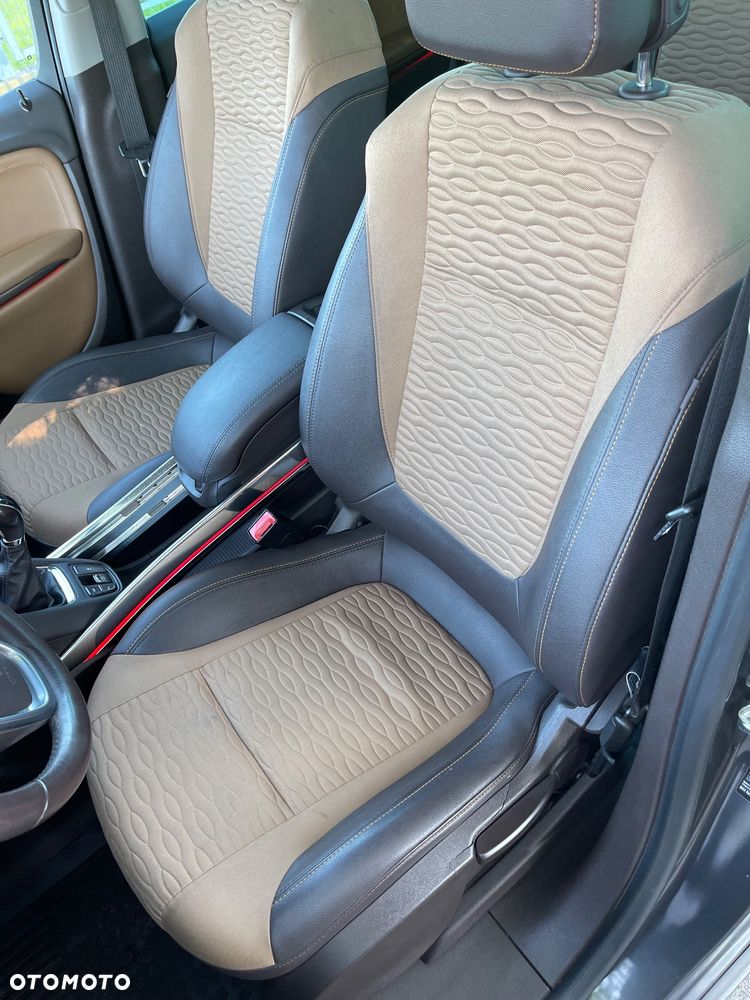 Opel Zafira - 22