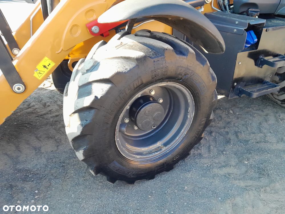Case 580SV 2023R - 13