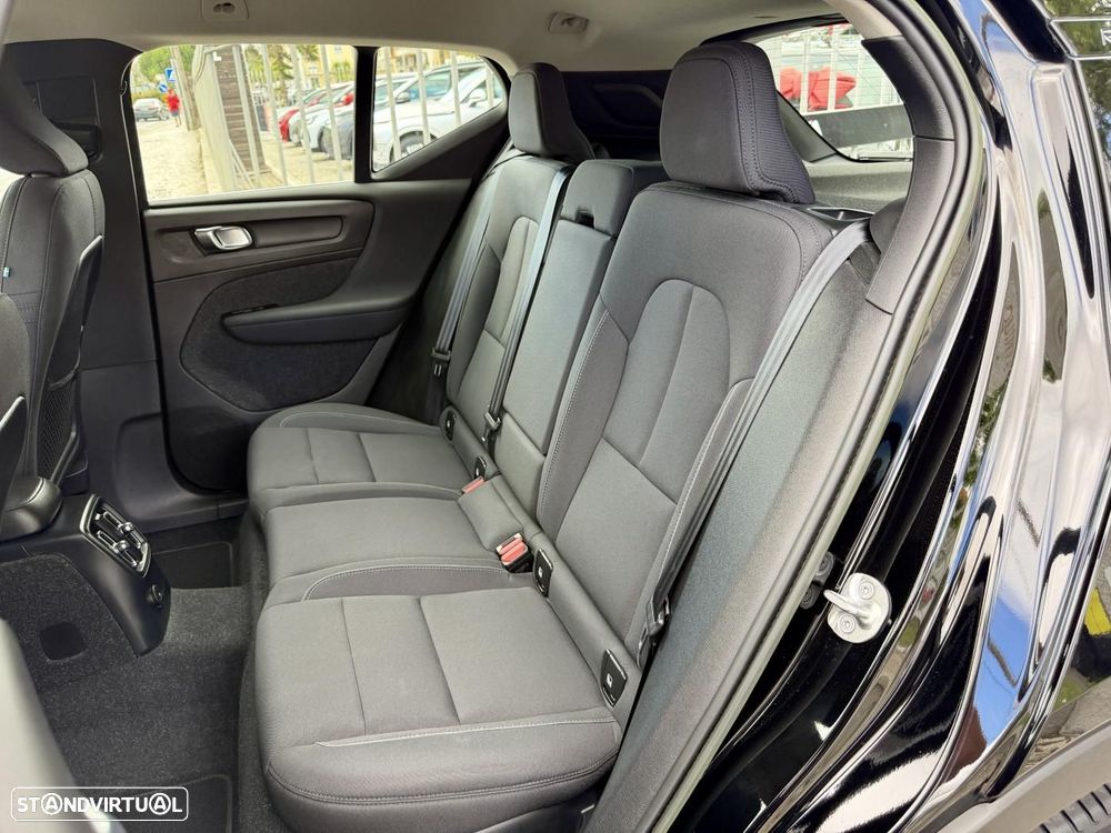Volvo XC 40 1.5 T4 PHEV Inscription Expression — fotografia 7