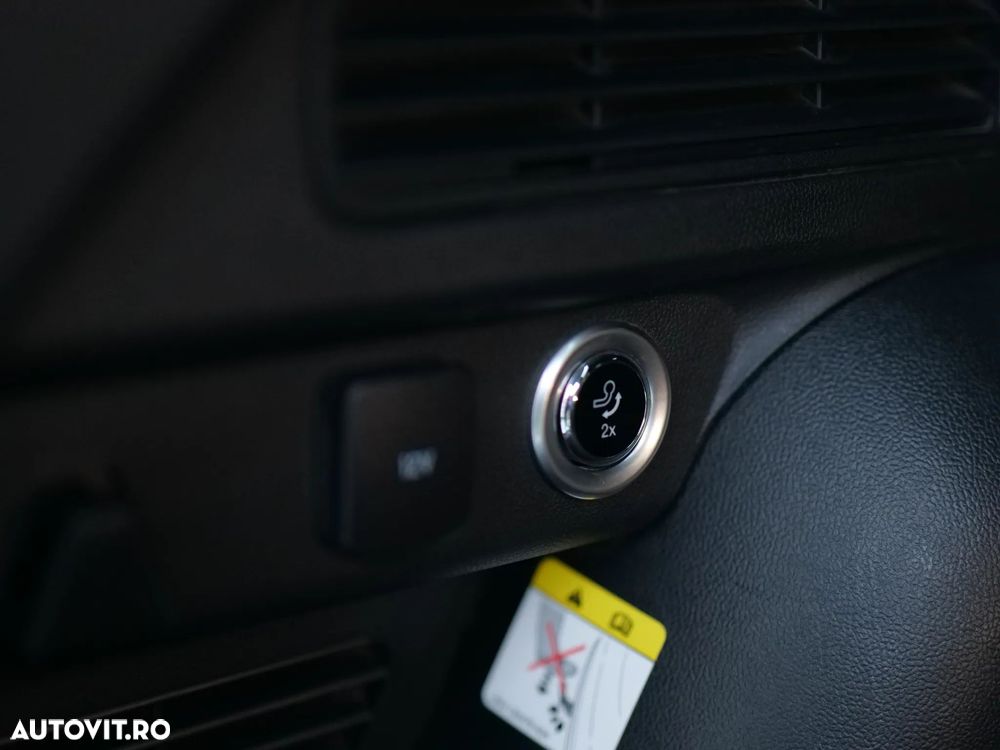 Ford Kuga 1.5 EcoBlue A8 FWD ST Line X - 13