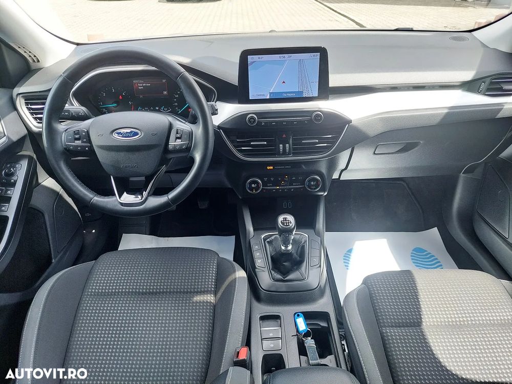 Ford Focus 1.5 EcoBlue Connected - 6