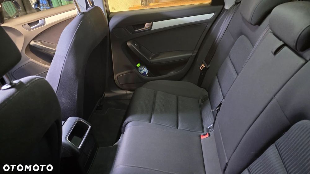 Audi A4 Avant 2.0 TDI 120g DPF Attraction - 21