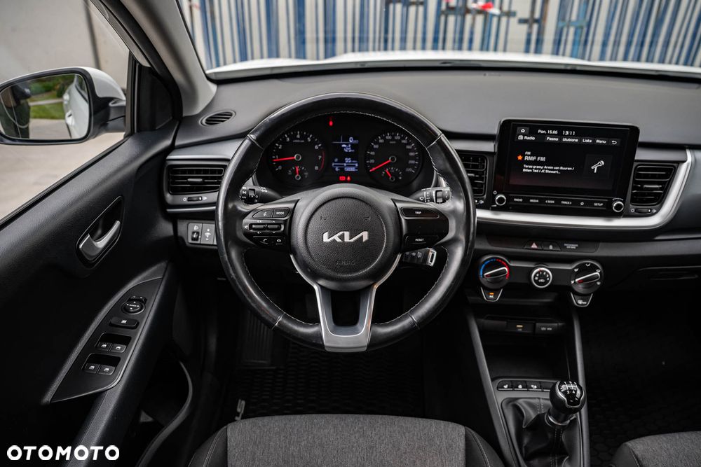Kia Stonic 1.2 L - 29