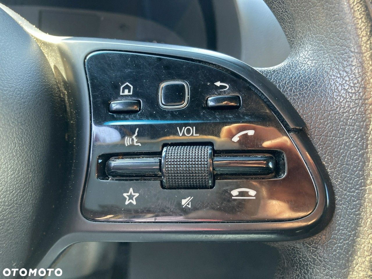 Mercedes-Benz Sprinter - 10