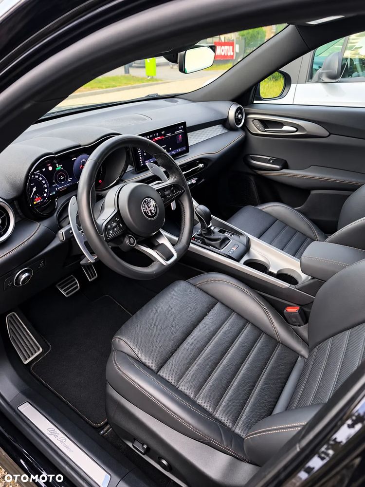 Alfa Romeo Tonale 1.5 T4 GSE mHEV Veloce DCT - 10