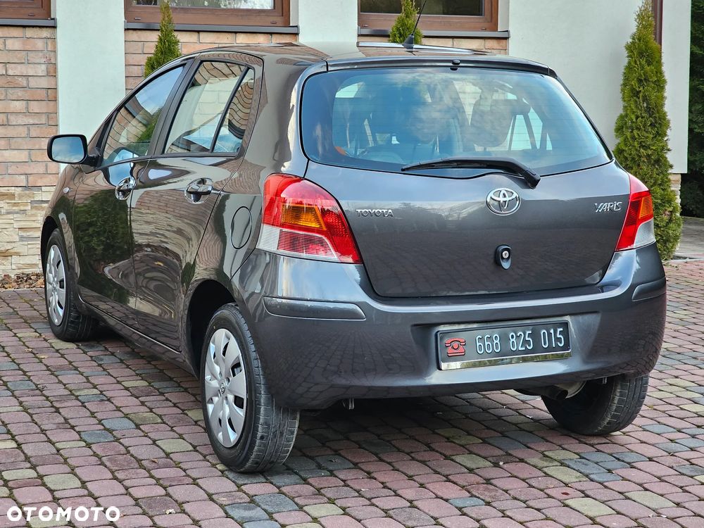Toyota Yaris 1.33 VVT-i Life - 16