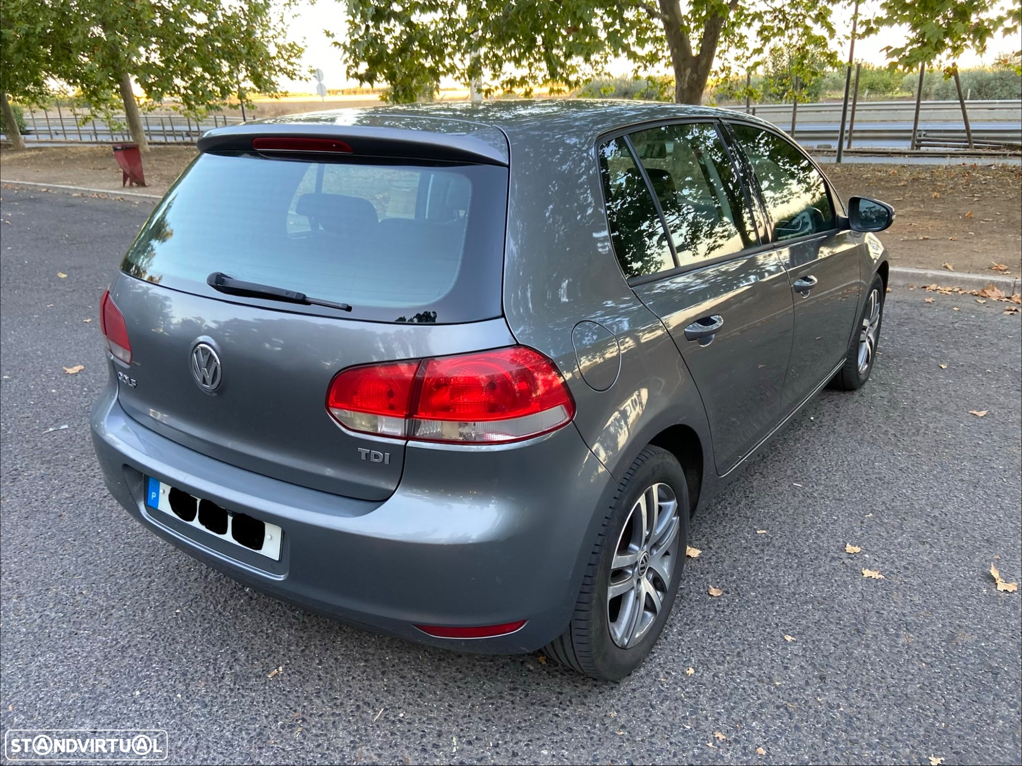 VW Golf 1.6 TDi Best Edition - 2