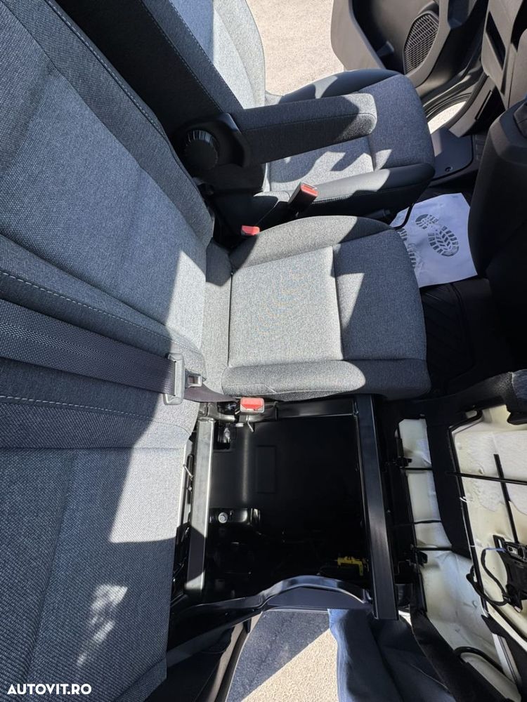 Nissan Interstar - 12
