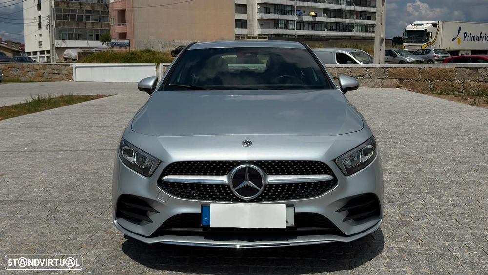 Mercedes-Benz A 250 e AMG Line - 4