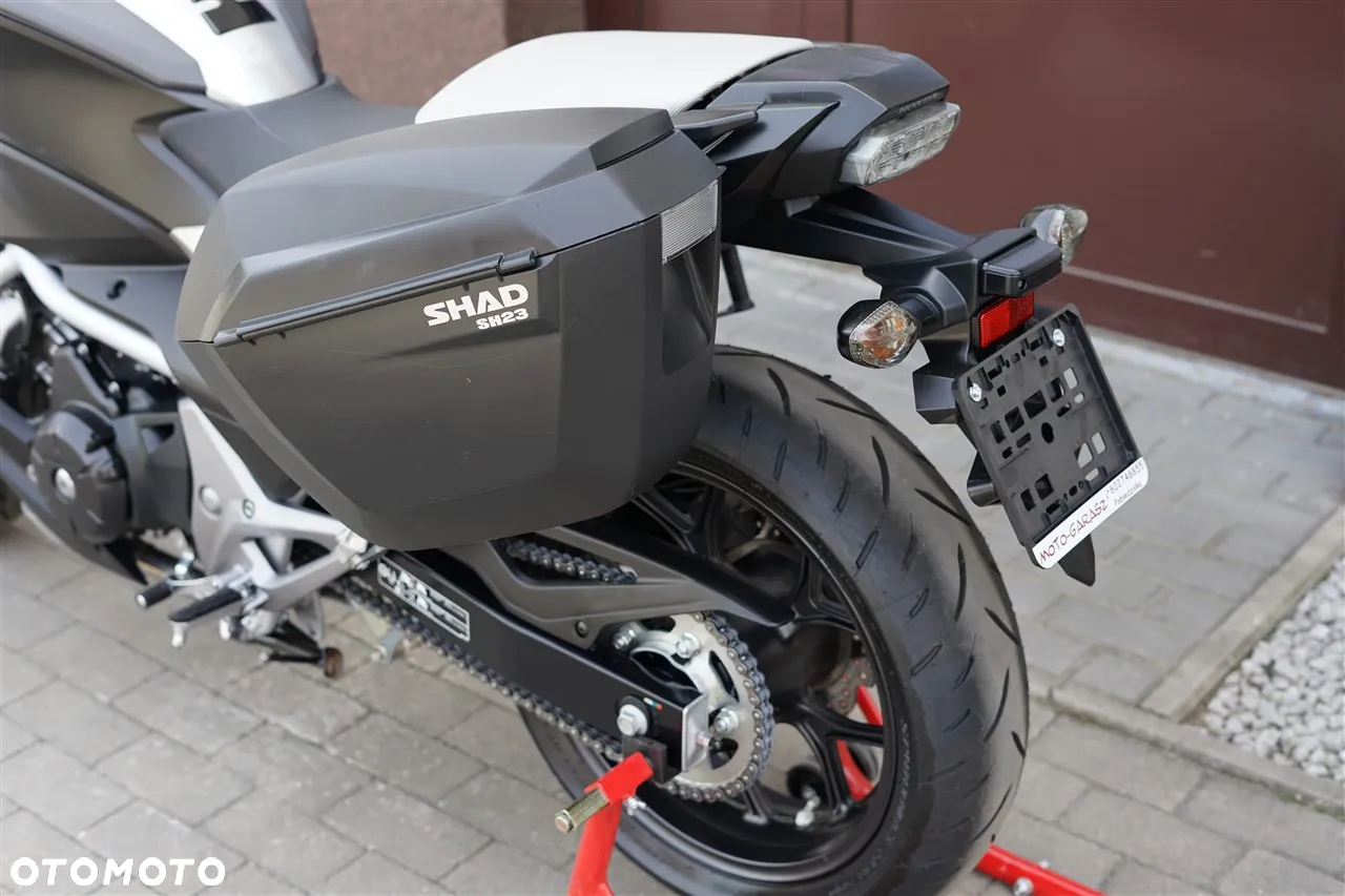 Honda NC - 23