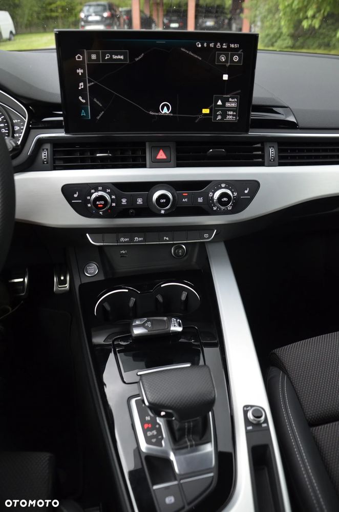 Audi A4 Avant 35 TFSI S tronic S line - 20
