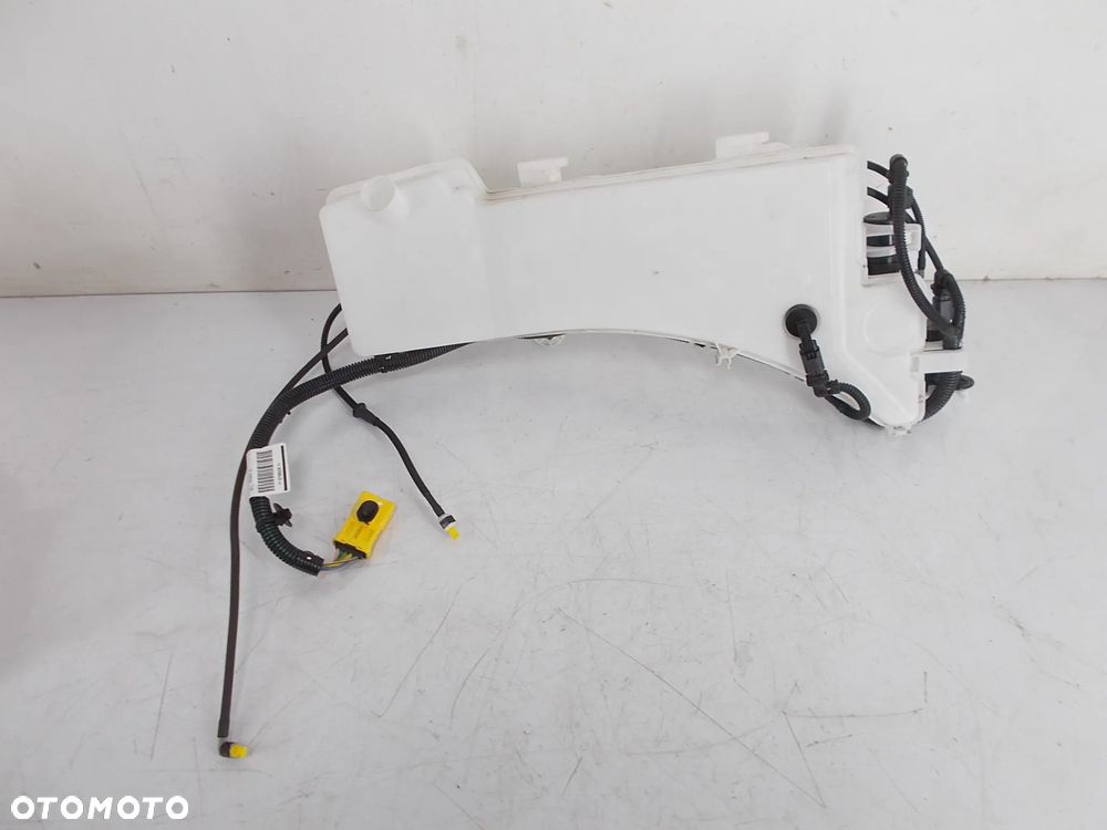 ZBIORNIK PŁYNU SPRYSKIWACZY POMPKA 3008 II 5008 - 3