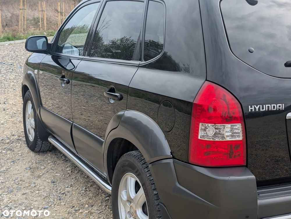 Hyundai Tucson 2.0 CRDi VGT 4WD GLS - 16