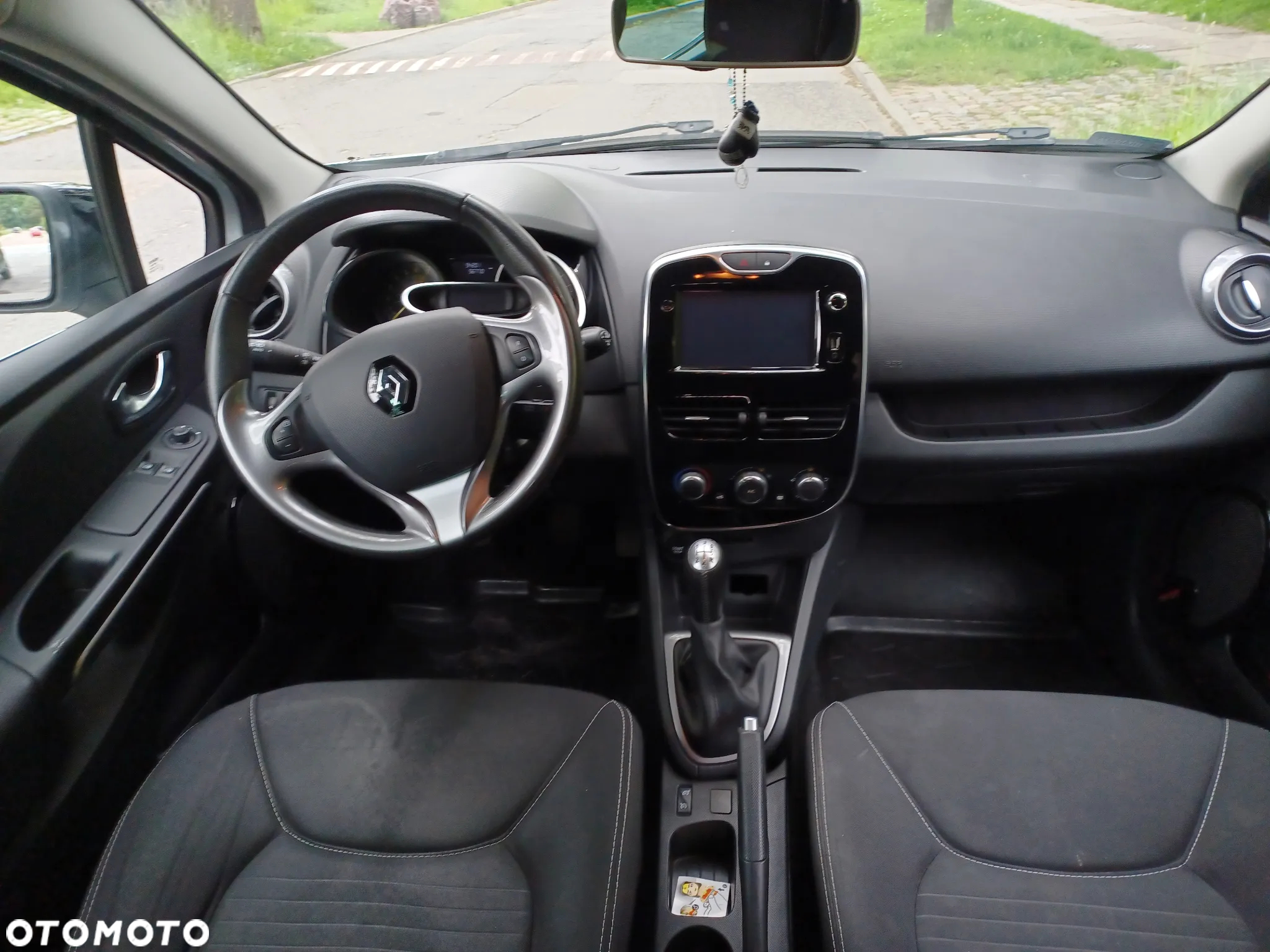 Renault Clio - 5