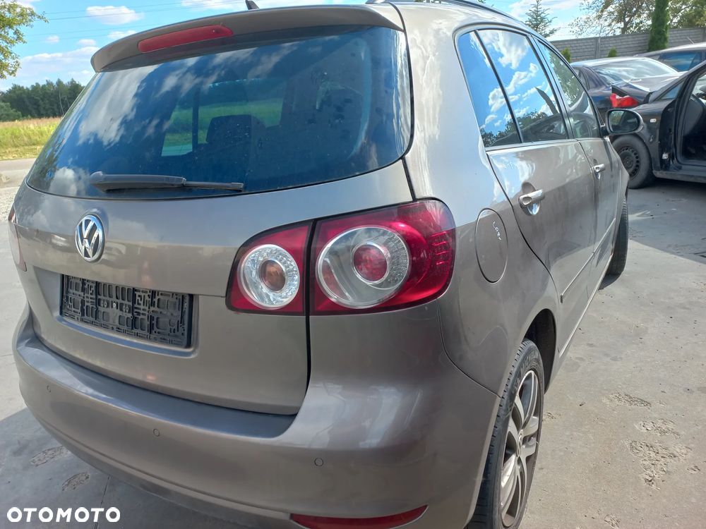 VW GOLF + 1.6 TDI o oznaczeniu CAY ze skrzynią automatyczną - 3