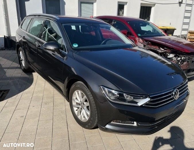 Volkswagen Passat - 22