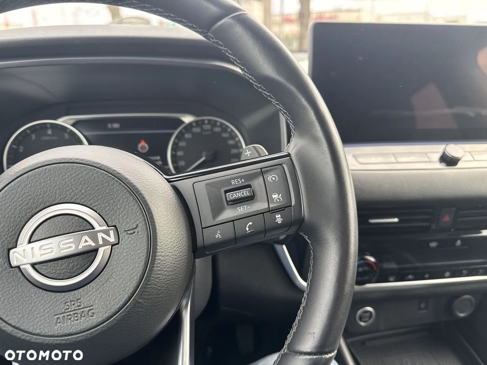 Nissan Qashqai 1.3 DIG-T MHEV N-Connecta Xtronic - 24