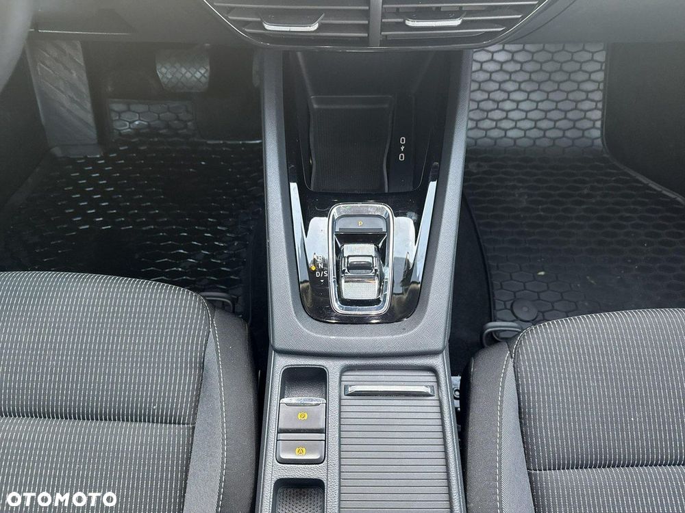 Skoda Octavia 2.0 TDI SCR Ambition DSG - 25