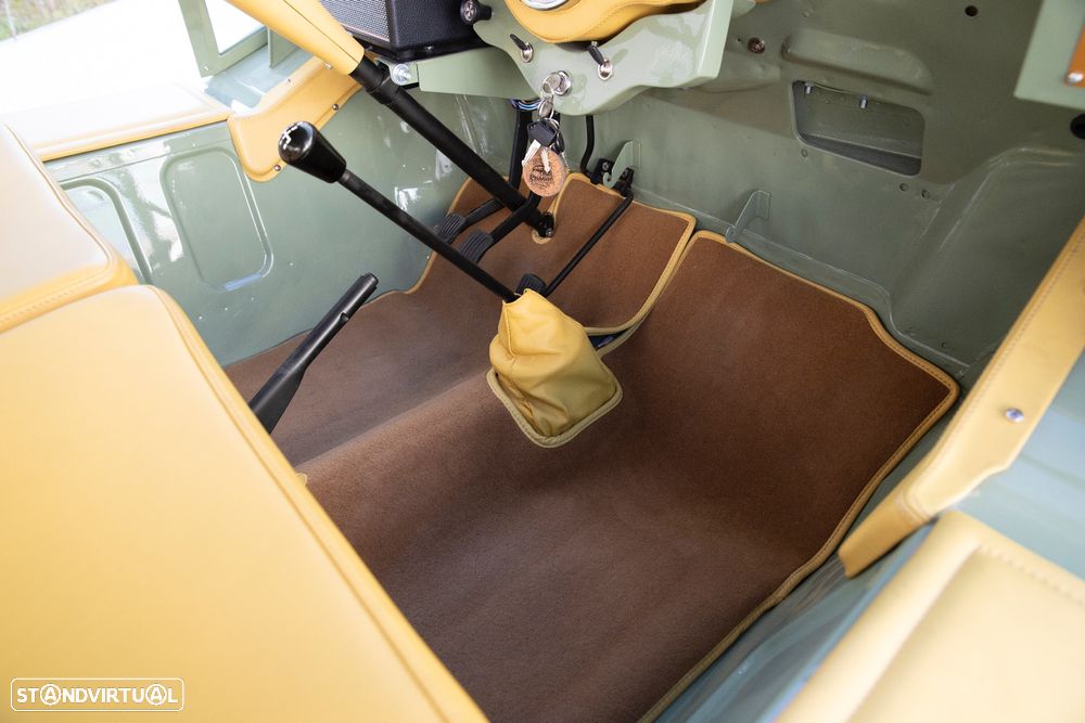 MINI Moke - 22
