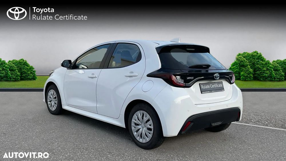 Toyota Yaris 1.5 VVT-i HSD Eco - 3