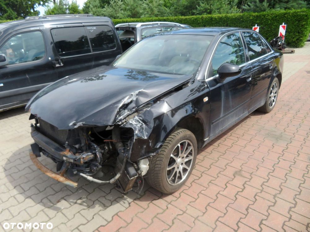 SEAT EXEO 3R2 SEDAN 2009 LC9Z 2.0 TDI CAGA 142KM CSH CZARNY na części - 1