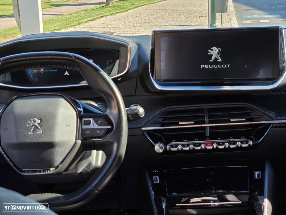 Peugeot 2008 - 7