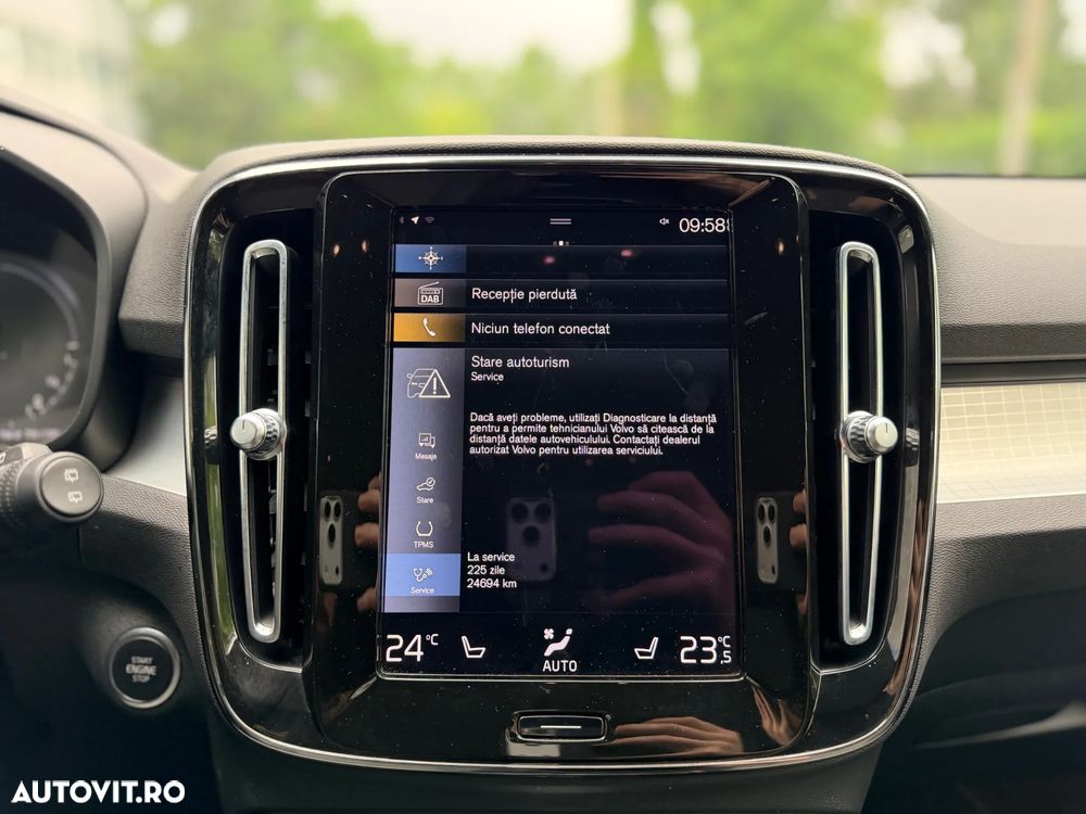 Volvo XC 40 T5 Twin Engine DKG Momentum Pro - 23