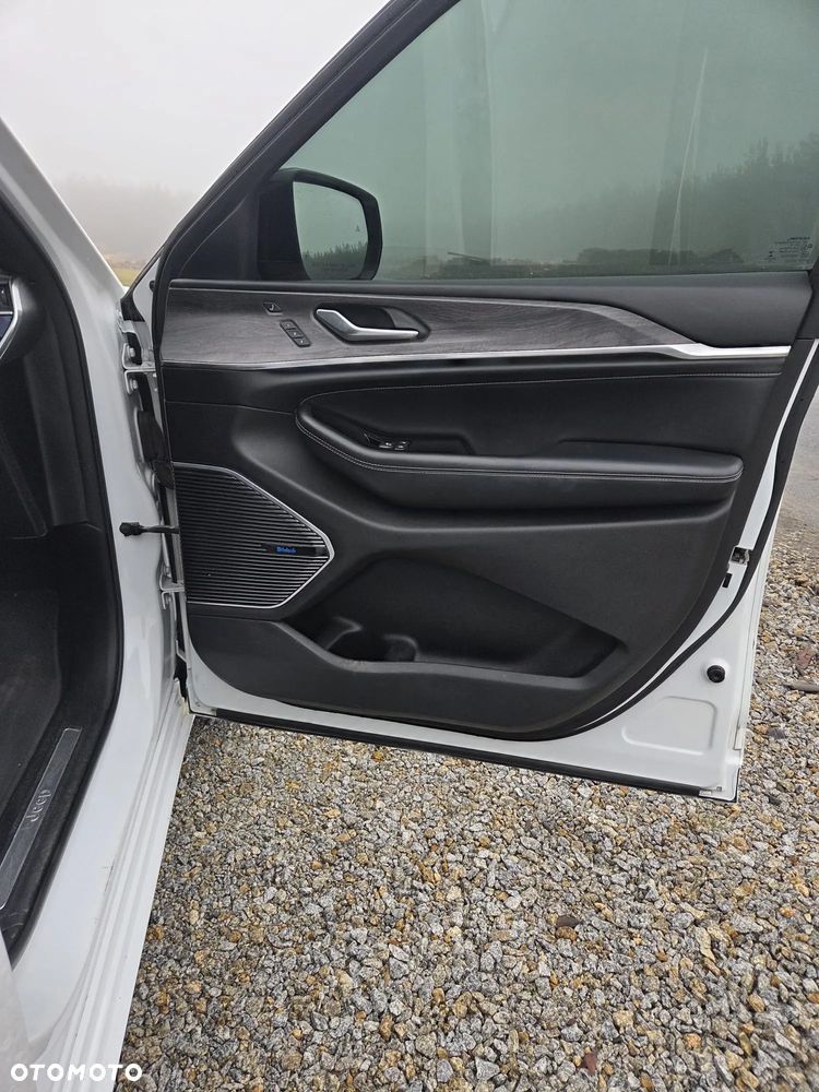 Jeep Grand Cherokee 3.6 V6 Overland - 11