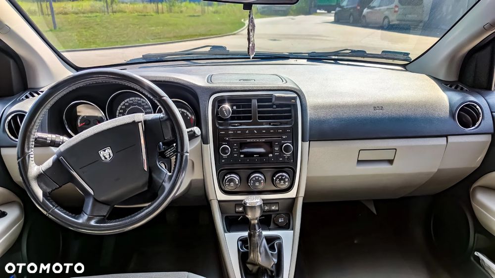 Dodge Caliber 2.0 SXT - 9