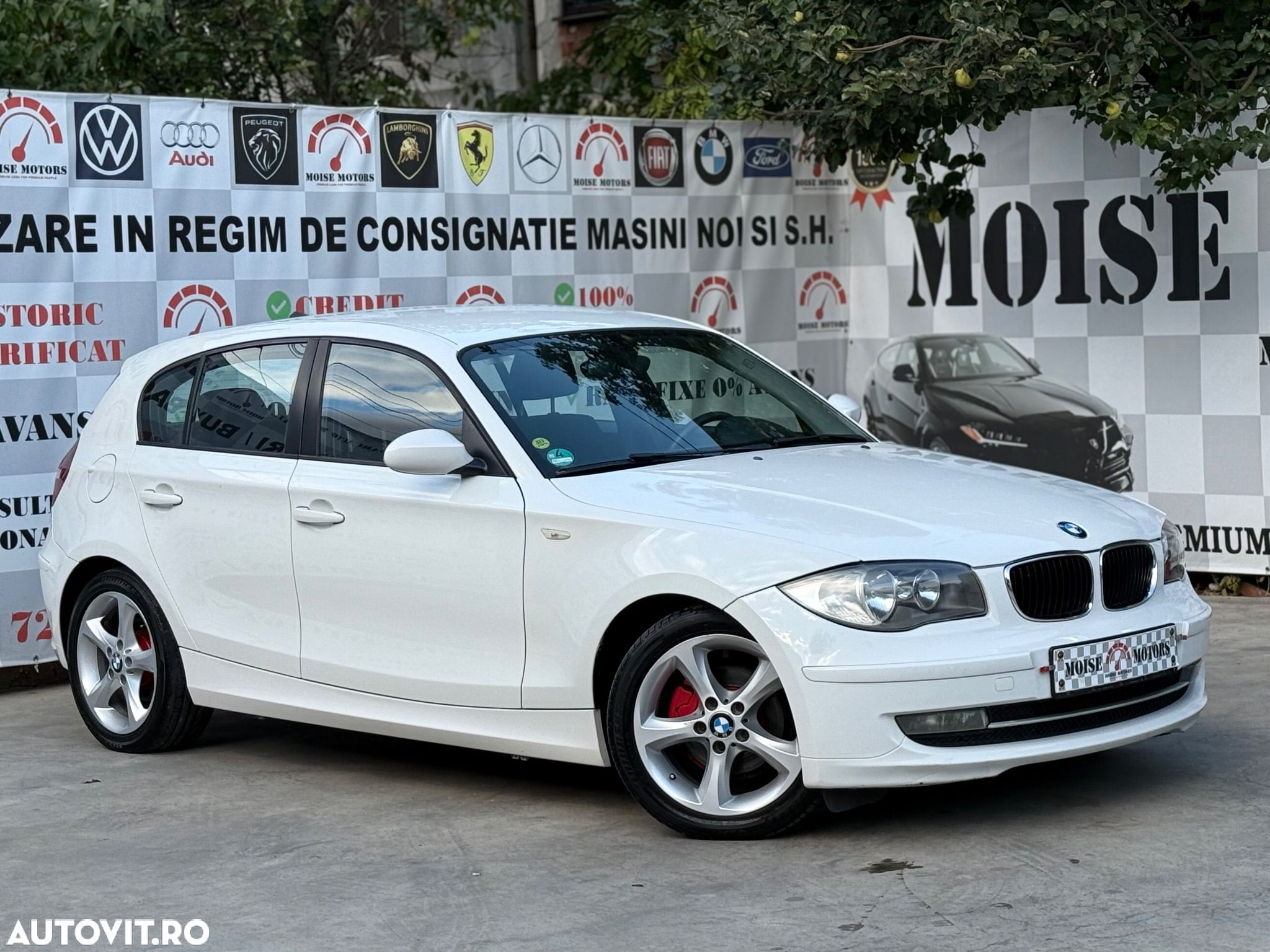BMW Seria 1 116i - 1