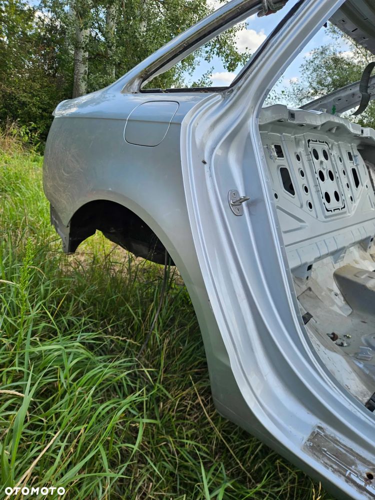 Błotnik Ćwiartka LY7W Poszycie Słupek Próg Podłużnica Dach Audi A6 C6 Sedan - 22