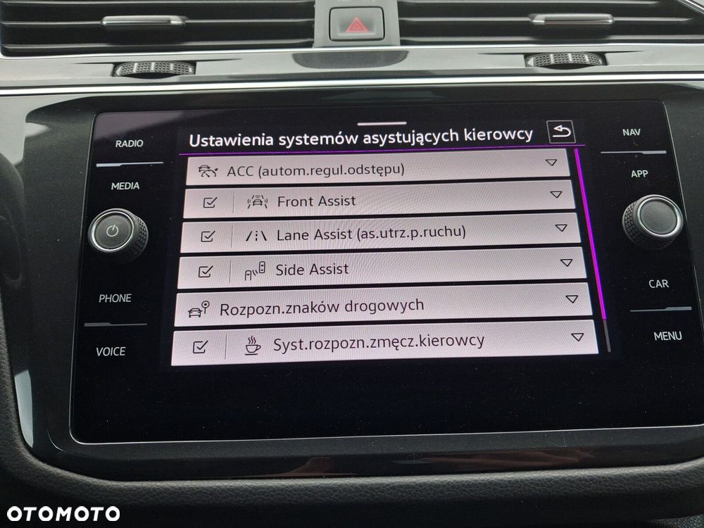 Volkswagen Tiguan 1.5 TSI EVO Elegance DSG - 27