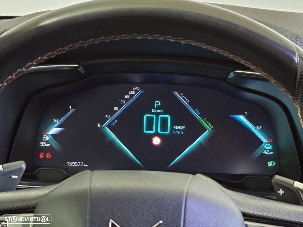 DS DS7 Crossback E-Tense Performance Line EAT8 - 37