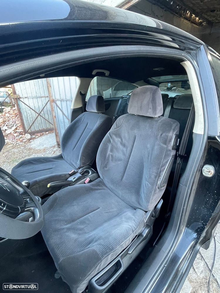 Citroën C4 1.6 HDi FAP Advance - 5