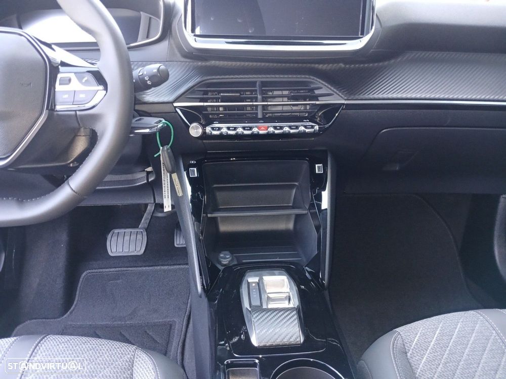 Peugeot 208 1.2 Hybrid Allure e-DCS6 - 11